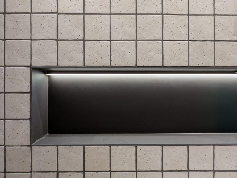 interior-minimal-suites-minimal-metro7 (12)