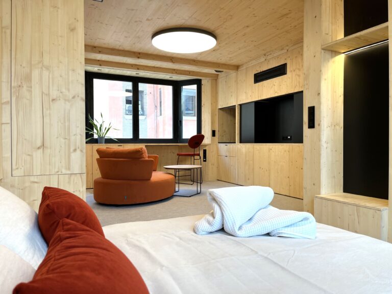 interior-minimal-suites-minimal-metro7 (5)